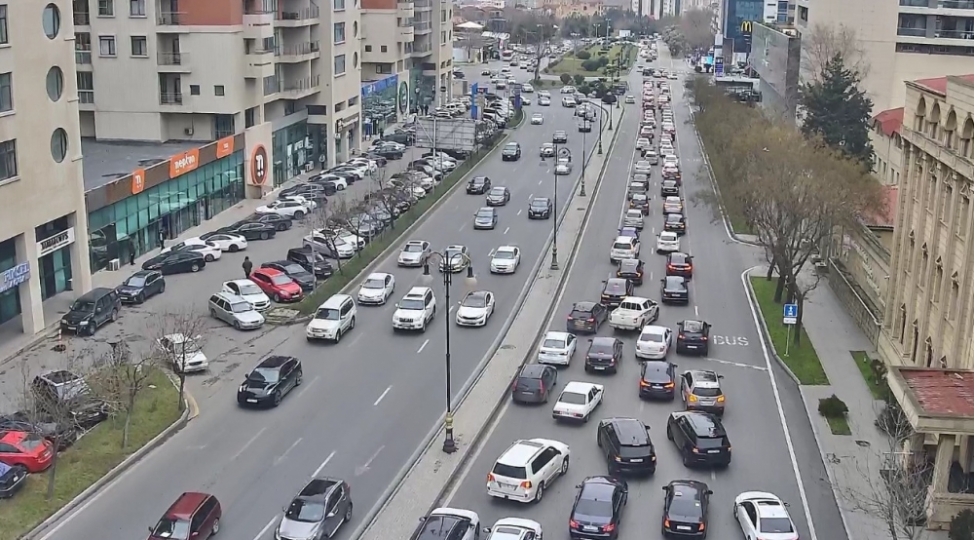 bakida-sixliq-olan-yollar-siyahi-11