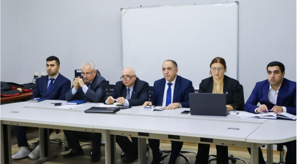 azstand-socar-in-neftqaztikinti-trestini-sertifikatlashdirib