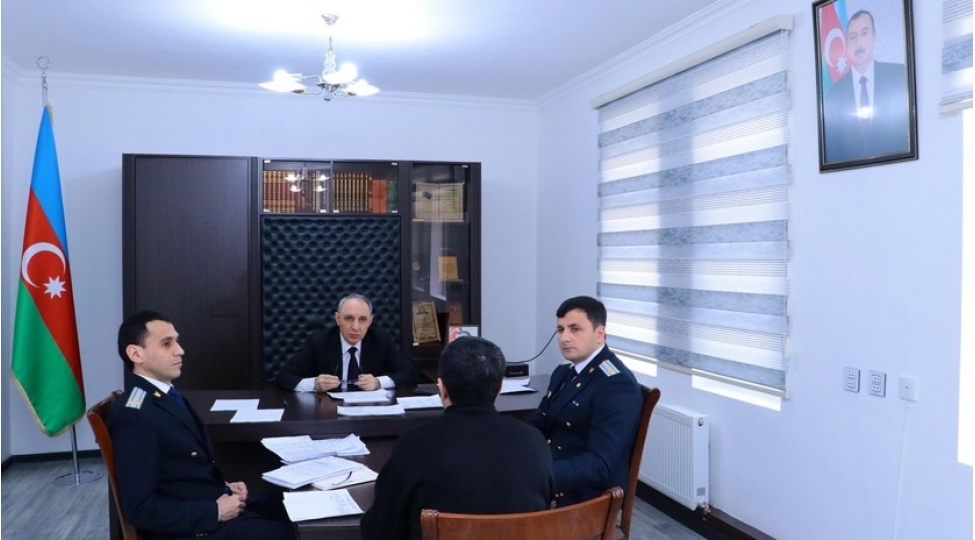 bash-prokuror-beyleqanda-vetendashlari-qebul-edib-foto-2