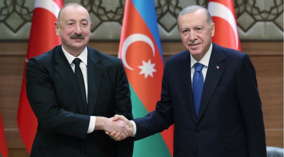 azerbaycan-prezidenti-erdogani-tebrik-edib-4