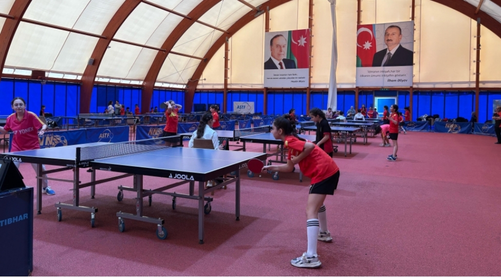 stolustu-tennis-uzre-respublika-turnirine-yekun-vurulub