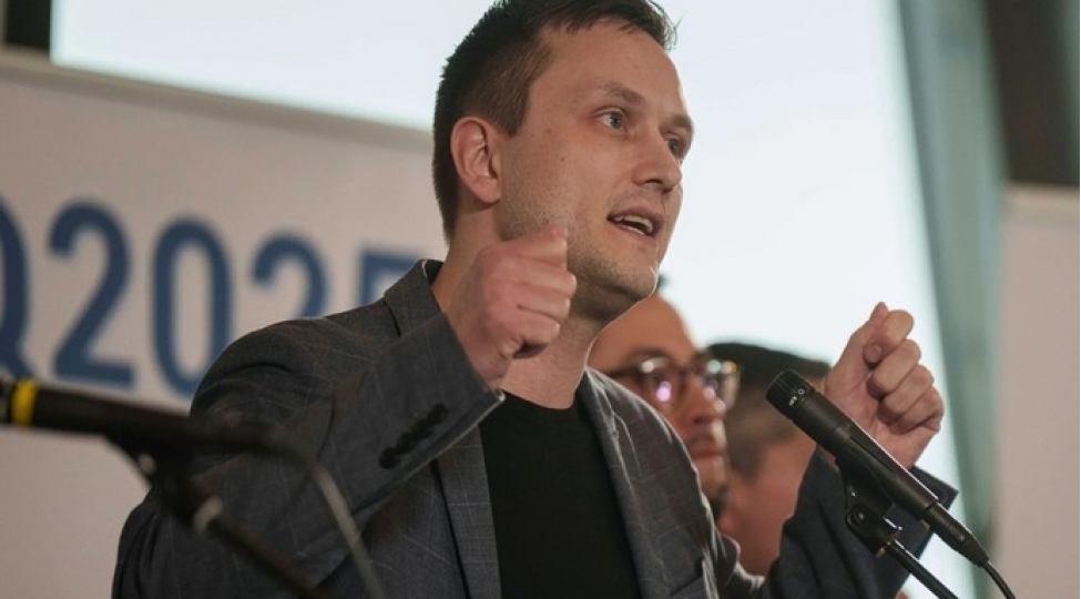 bash-nazir-trampin-qrenlandiyani-absh-ye-birleshdirmek-niyyetine-munasibet-bildirib