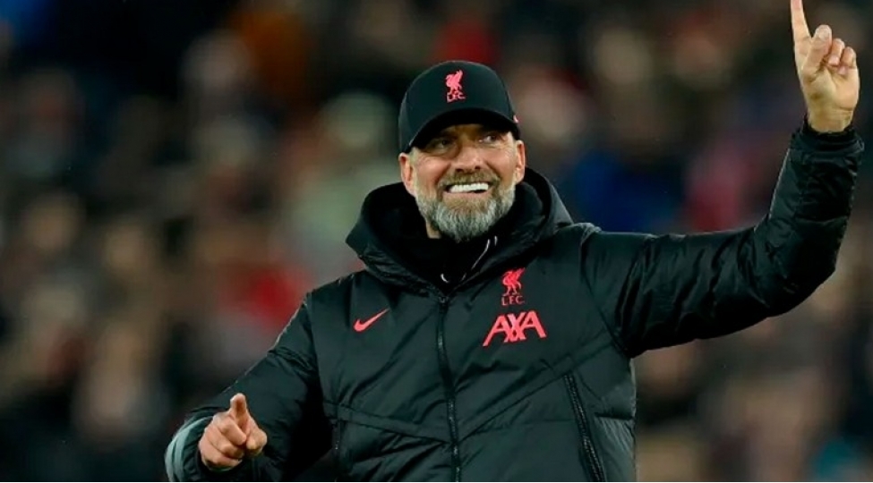 real-kloppu-anchelottinin-ideal-evezleyicisi-qisminde-gorur