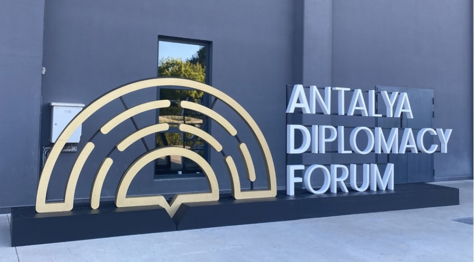 azerbaycanin-diplomatik-ugurlari-antalya-forumunda-yeni-perspektivler