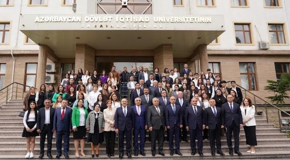 unec-in-zaqatala-filialinin-yataqxanasinin-ve-idman-zalinin-achilishi-olub-foto