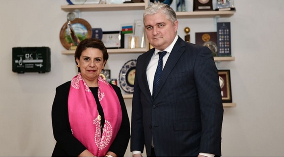 affa-nin-bash-katibi-meksikanin-azerbaycandaki-sefiri-ile-gorushub