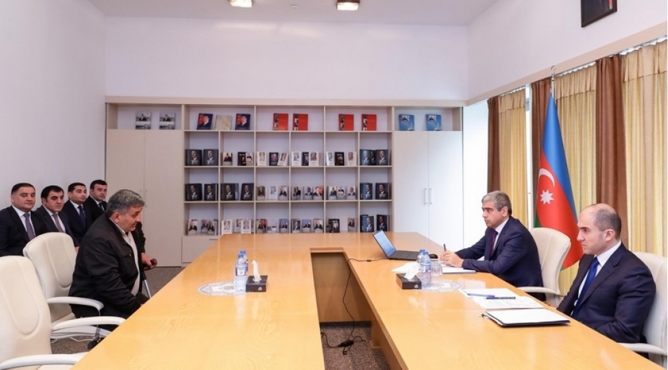 anar-eliyev-agstafada-vetendashlari-qebul-edib