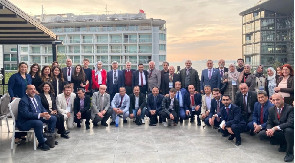 vekiller-kollegiyasinin-numayende-heyeti-turkiyede-beynelxalq-konqresde-chixish-edib-foto