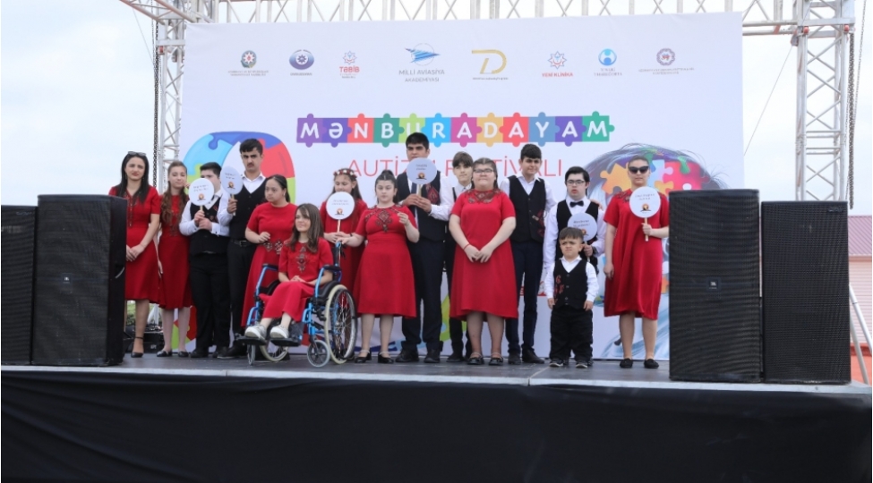 milli-aviasiya-akademiyasinda-autizmli-ushaqlar-uchun-festival-kechirilib