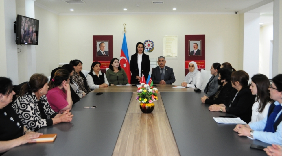 umummilli-lider-heyder-eliyev-ve-azerbaycanda-qadin-siyaseti