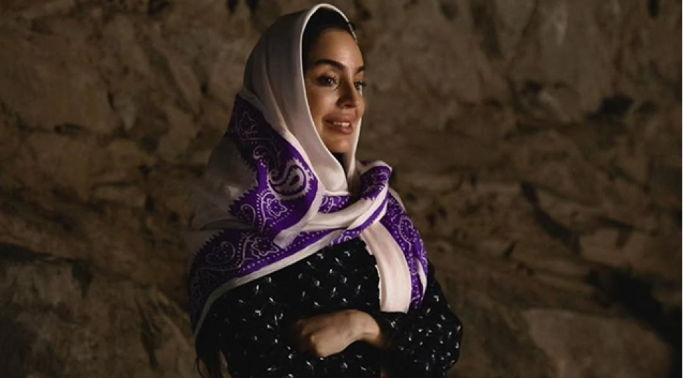 leyla-eliyeva-eshabi-kehfde-foto