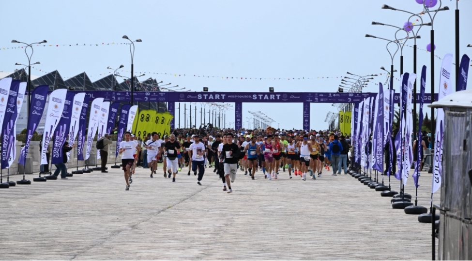 baki-marafonu-2025e-start-verilib-foto