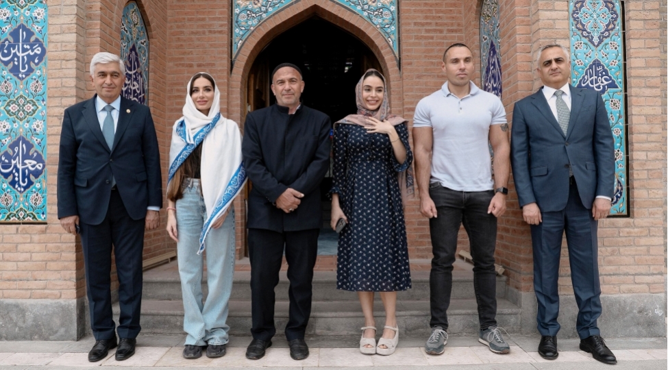 leyla-eliyeva-ve-arzu-eliyevanin-naxchivan-seferi-ordubad-rayonunda-davam-edib-foto