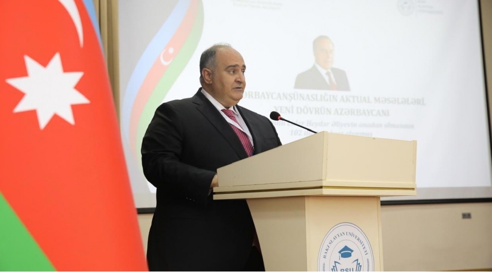 bsu-da-umummilli-lider-heyder-eliyevin-anadan-olmasinin-102-ci-ildonumune-hesr-olunan-beynelxalq-elmi-konfrans-kechirilib