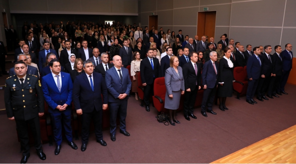 umummilli-lider-heyder-eliyev-tarix-yazan-ve-yaradan-dahi-shexsiyyet