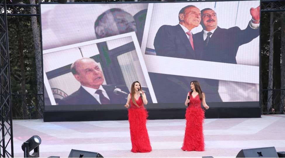 xetai-rayonunda-ulu-onderin-102-illiyine-hesr-olunmush-mohteshem-konsert-proqrami-space-tv-de-izlemeyi-unutmayin