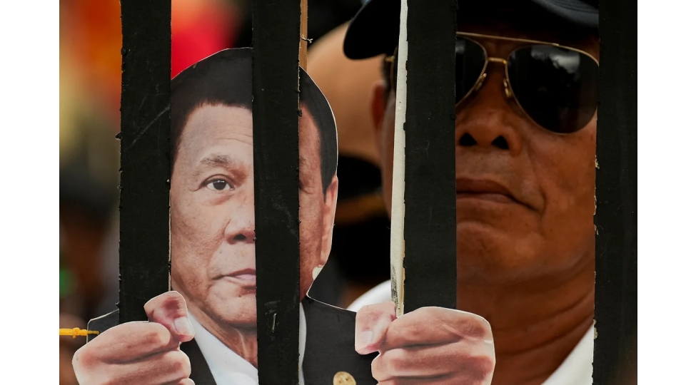 duterte-filippinde-kechirilen-sechkilerde-qalib-gelib
