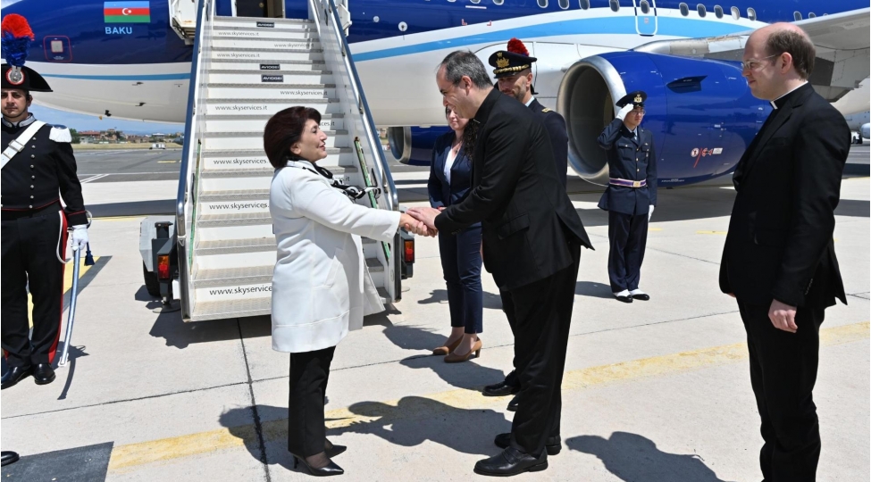 sahibe-qafarova-vatikanda-seferdedir