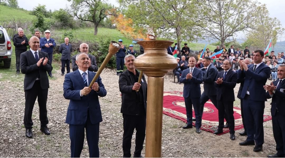 mucuqlularin-mavi-yanacaq-sevinci