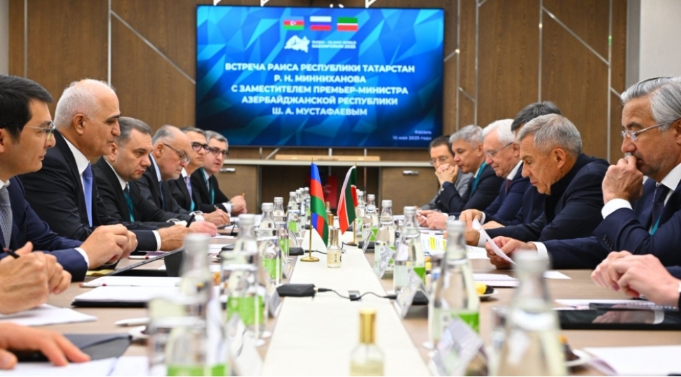 azerbaycan-numayende-heyeti-rusiya-islam-dunyasi-kazan-forum-2025-beynelxalq-iqtisadi-forumunda-ishtirak-edib