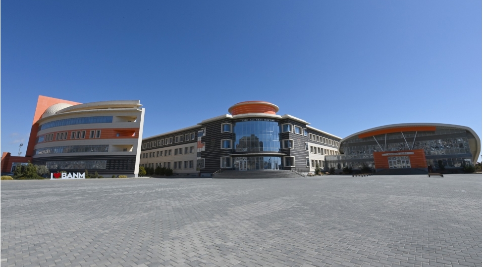 baki-ali-neft-mektebinde-doktoranturada-tehsil-almaq-isteyenlerin-nezerine