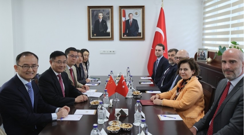 turkiye-ve-chin-in-xin-resmileri-efqanistandaki-humanitar-veziyyeti-muzakire-edibler