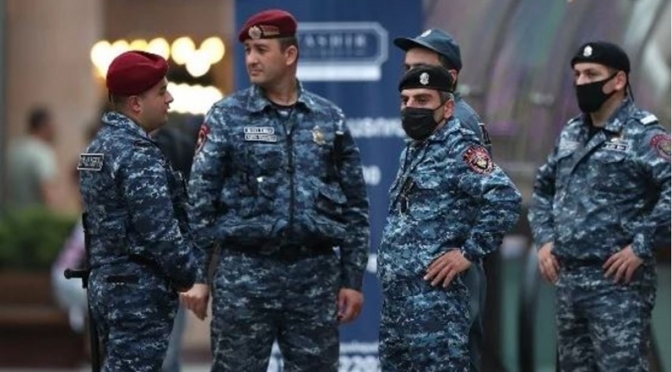 ermenistanda-dovlet-xidmetinin-emekdashi-590-min-dollar-ogurluguna-gore-hebs-edilib