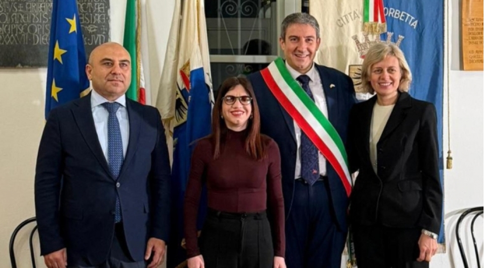 tam-gorme-mehdudiyyetli-genc-heyder-eliyev-fondunun-desteyi-ile-italiya-ve-ispaniyada-vokal-bacariqlarini-tekmilleshdirib