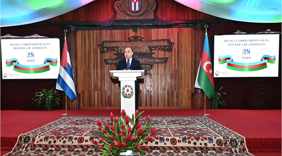 kubada-musteqillik-gunu-ile-bagli-resmi-qebul-kechirilib