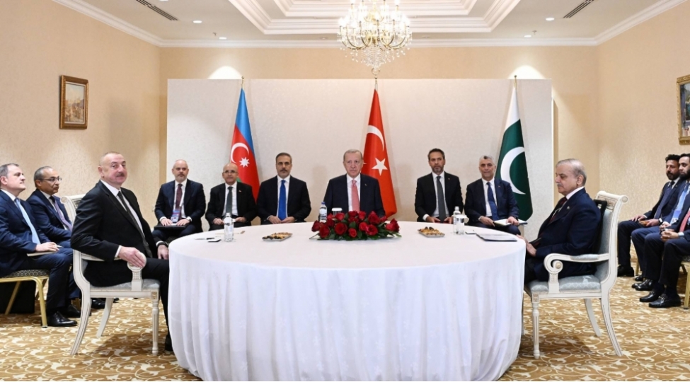 azerbaycanin-xarici-siyasetinde-qardashliq-ve-strateji-emekdashliq-modeli-tehlil