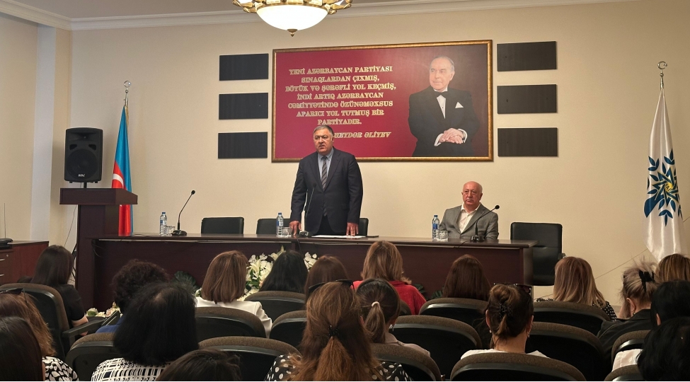 yap-xezer-rayon-teshkilatinda-28-may-musteqillik-gunune-hesr-edilmish-tedbir-kechirilib-foto