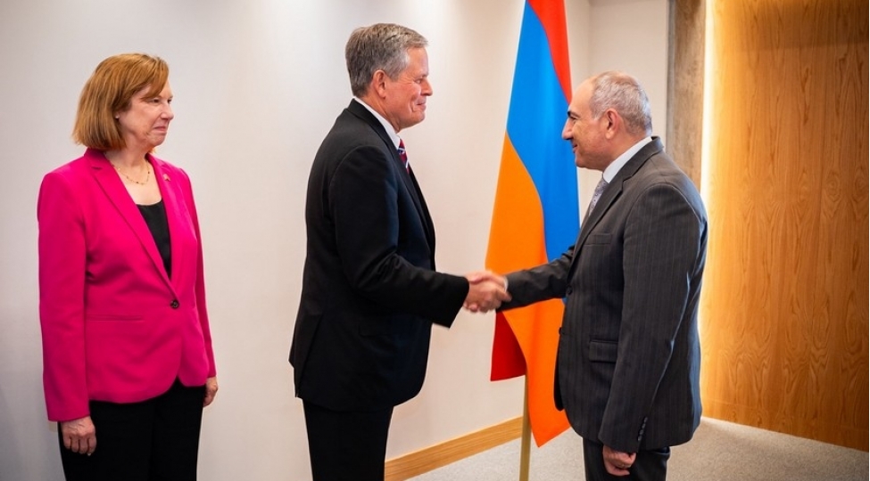 senator-deyns-absh-in-baki-ve-irevan-arasinda-sulh-sazishi-ile-bagli-movqeyini-tesdiqleyib