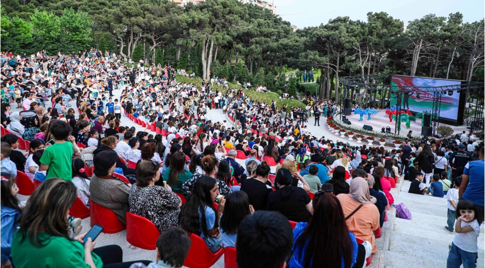 xetai-rayonunda-1-iyun-ushaqlarin-beynelxalq-mudafiesi-gunu-ile-bagli-mohteshem-konsert-proqrami-teshkil-olunub