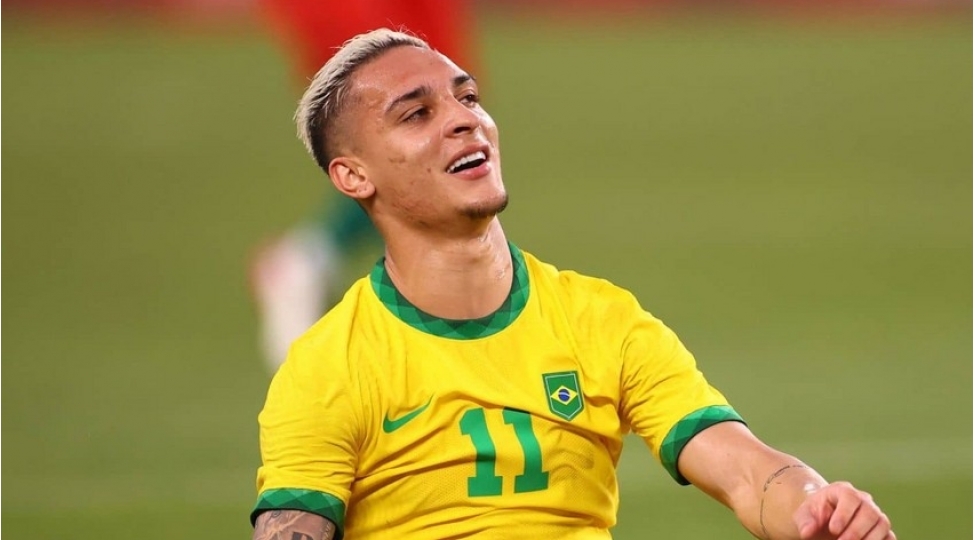 braziliya-millisinin-futbolchusu-karyerasini-almaniyada-davam-etdire-biler