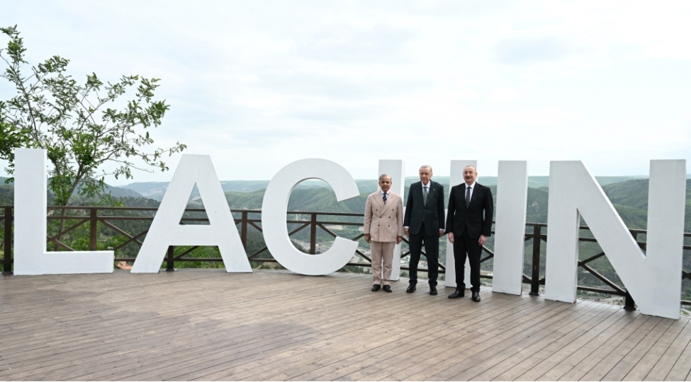lachinda-yeni-bir-bashlangic