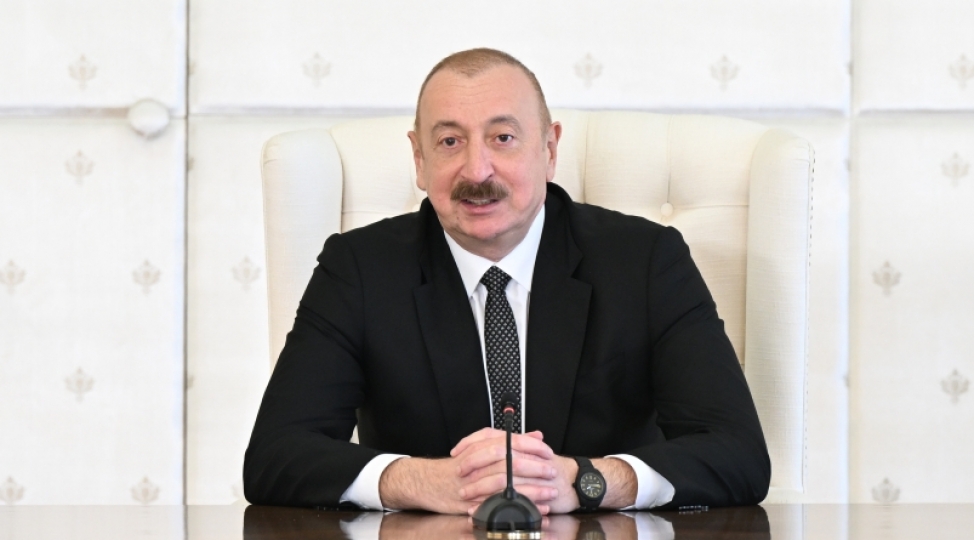 prezident-ilham-eliyeve-tebrikler-gelmekde-davam-edir-6