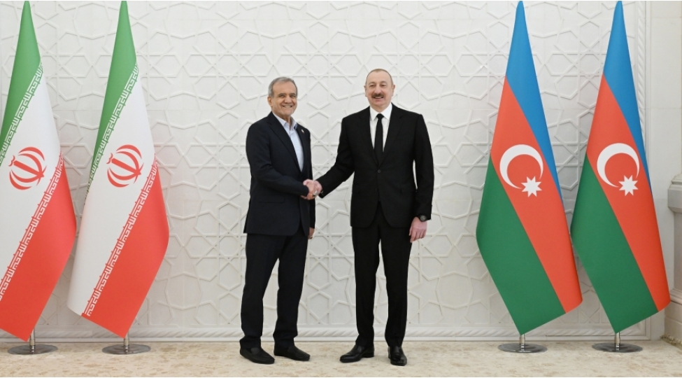 azerbaycan-ve-iran-prezidentleri-arasinda-telefon-danishigi-olub