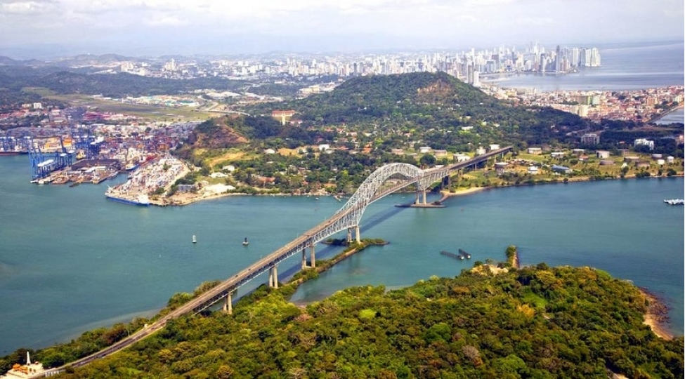 panama-sahillerinde-guclu-zelzele-bash-verib
