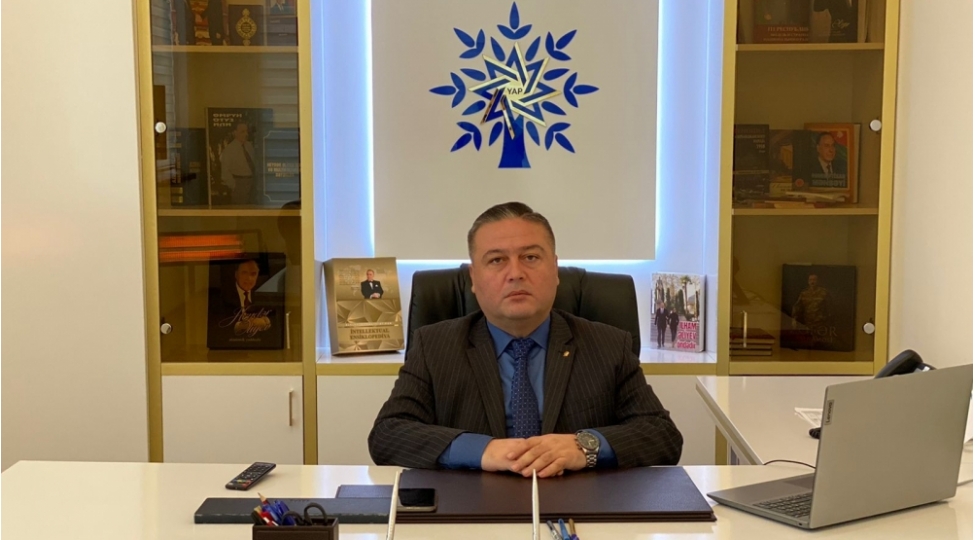 15-iyun-1993-cu-il-dovletchilik-enenelerinin-berpasi-gunu