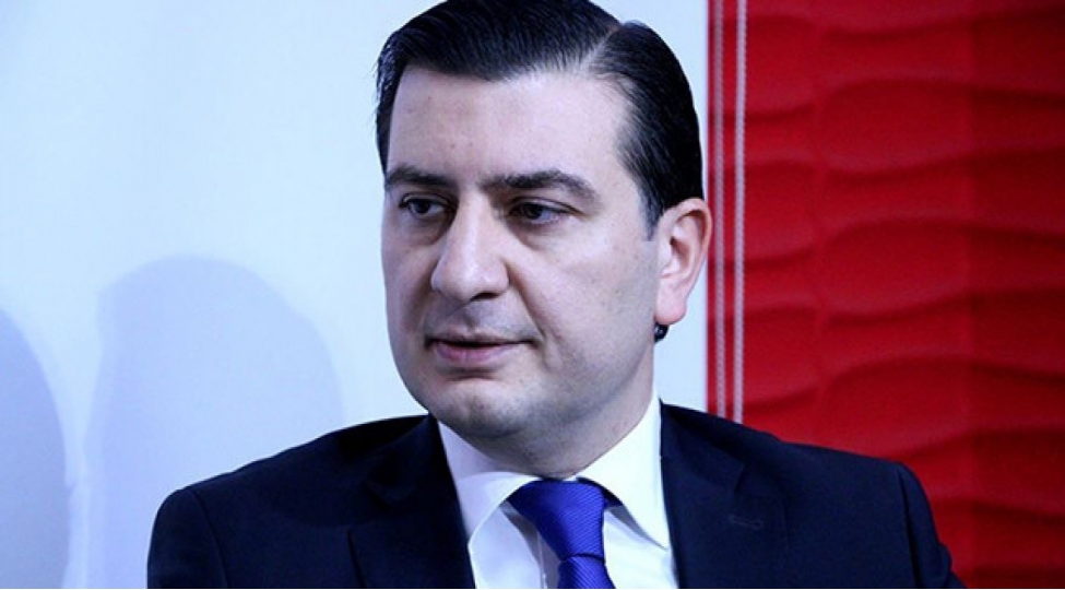 azer-qasimlinin-mehkemesi-bashlayib