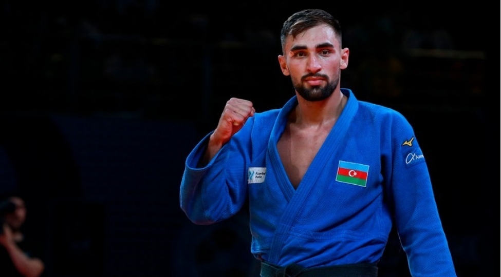olimpiya-chempionumuz-dunya-chempionatinda-mubarizeye-bashlayir