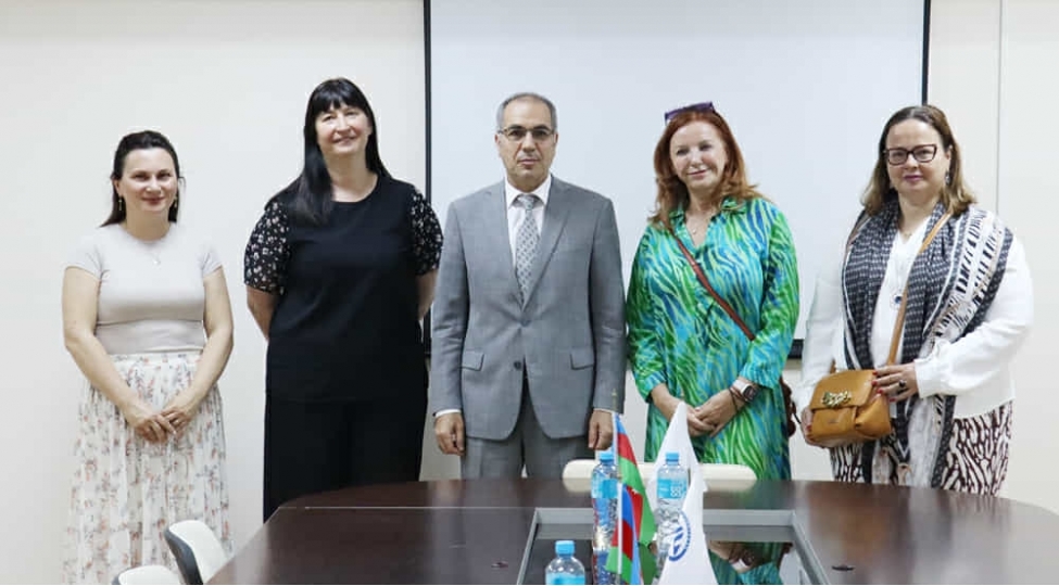 slovakiyanin-preshov-universitetinin-numayende-heyetiazerbaycan-universitetinde-olub