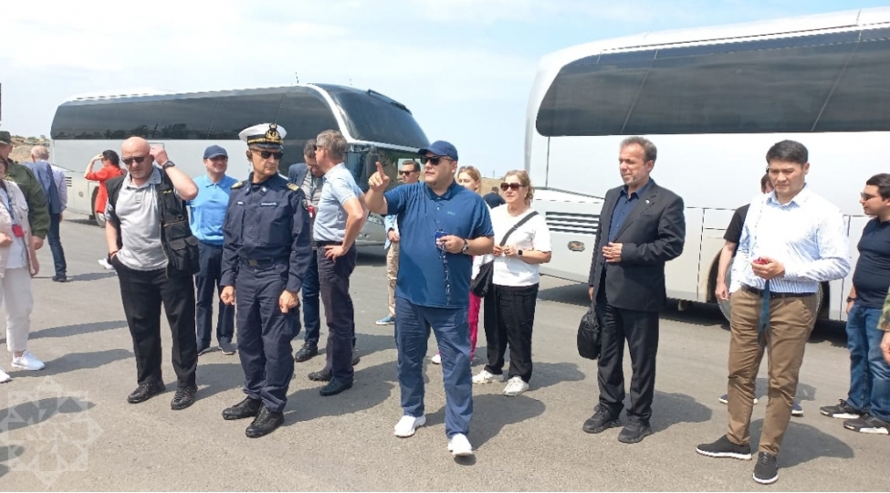 diplomatik-korpusun-numayendeleri-agdamda-foto