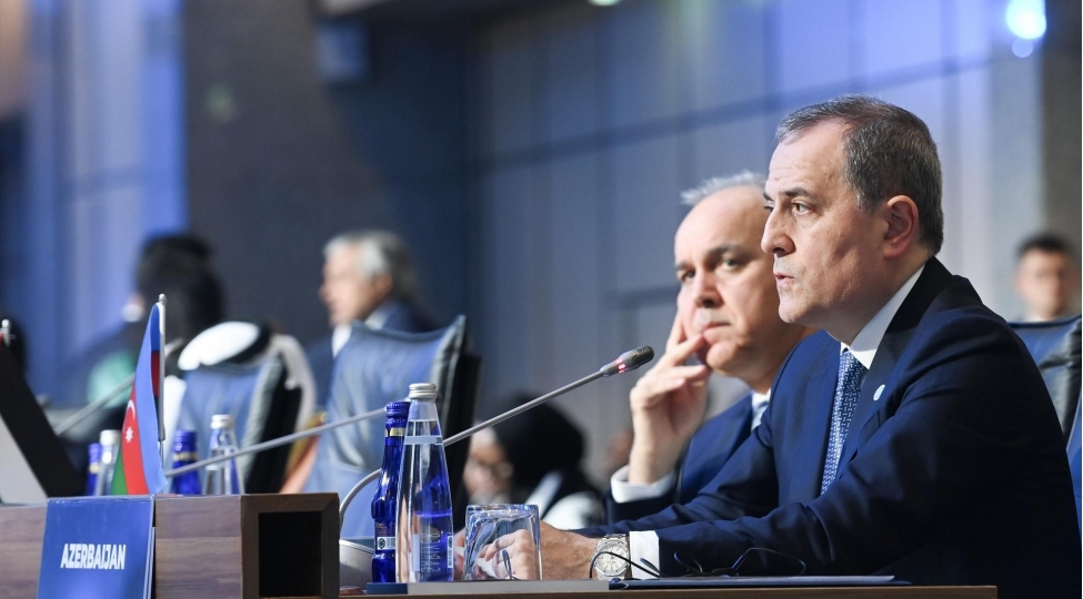 ceyhun-bayramov-istanbulda-ermenistanla-sulh-prosesi-barede-danishib