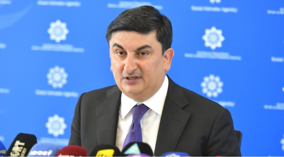 16-min-232-nefere-shehid-ailesi-uzvu-453-shexse-emek-veterani-vesiqesi-verilib