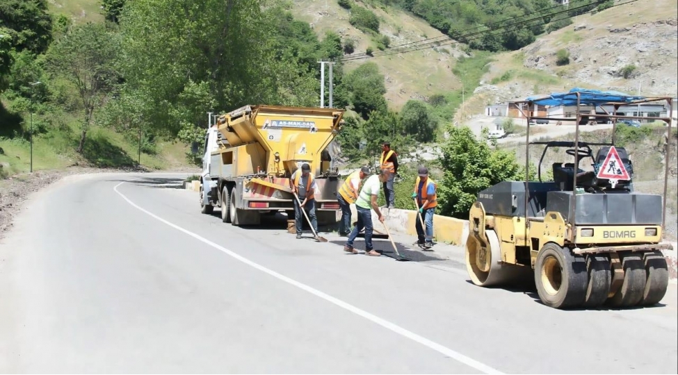 gence-dashkesen-avtomobil-yolunda-temir-ishleri-aparilir