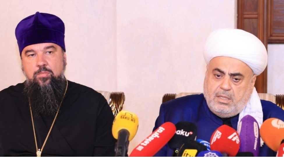qmi-sedri-azerbaycan-qarabagda-dini-ayrisechkilik-etmeden-butun-dini-abideleri-berpa-edir