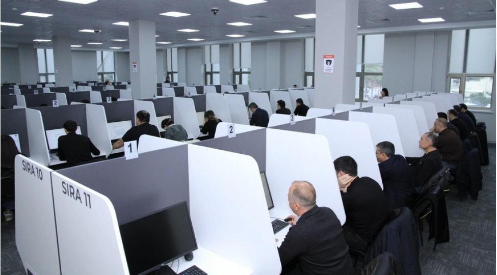 vekilliye-namizedler-uchun-test-imtahani-kechirilir-yenilenib