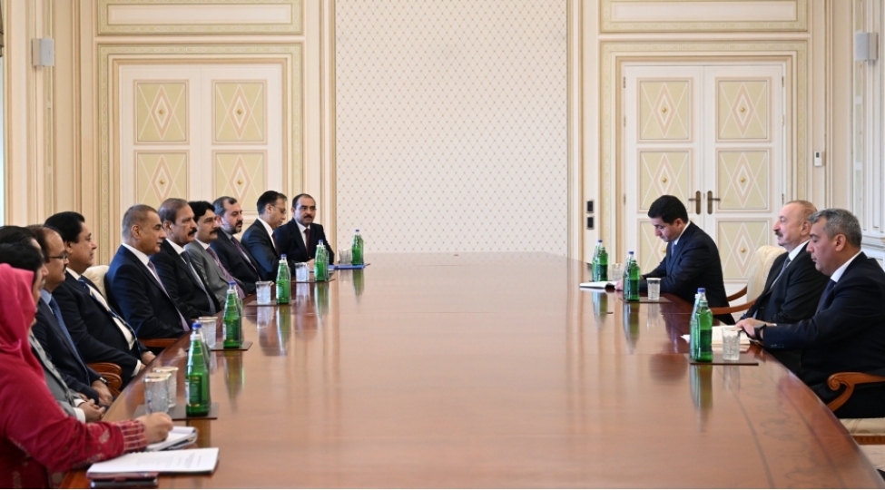 prezident-ilham-eliyev-pakistan-milli-assambleyasi-sedrinin-bashchiliq-etdiyi-numayende-heyetini-qebul-edib