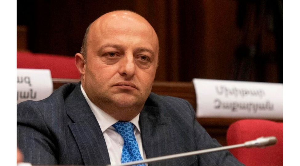 ermenistanda-muxalifetchi-deputat-iki-ayliq-hebs-edilib